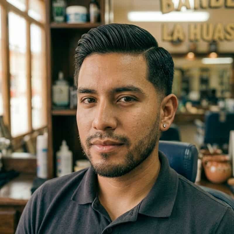 Corte clasico con raya de lado a tijera en Huejutla